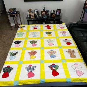 Vintage Dutch Baby/Sun Bonnet Sue Quilt